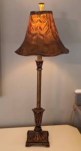 lot 76 image: Bronze Decorative Table Lamp