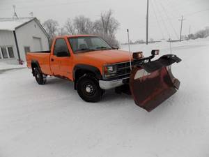 lot 3 image: 1996 Chev PK C35 4x4 With Boss V Plow, Rapid Tech II