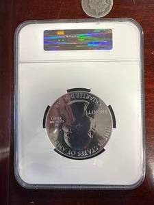 lot 53 image: 5oz MS69 .999 Early Release Silver Round