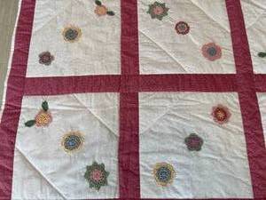 lot 61 image: Handmade Floral Quilt