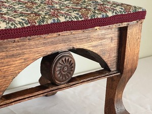 lot 8 image: Vintage Wooden Footstool with Cloth Top