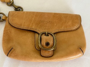 lot 39 image: Coach Leather Wristlet
