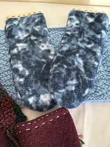 lot 36 image: Ladies Winter Gear