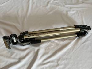 lot 161 image: Velbon Chaser EFL-3 Tripod
