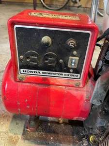lot 207 image: Honda Generator Model EG1500