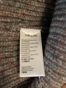 lot 254 image: NEW Knit Hats from Urban Outfitters