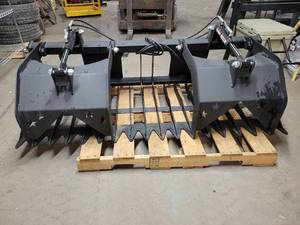 lot 261 image: NEW Skidloader Hydraulic Grapple  Rock Bucket - 74 Wide - NO SHIPPING
