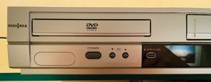 lot 90 image: Insignia VHSDVD player with Remote