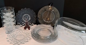 lot 115 image: Charming Clear Glass Grouping