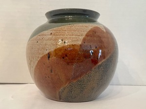 lot 73 image: Colorful Ceramic Vase