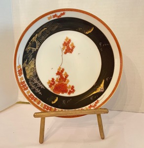 lot 77 image: Asian Themed Decor