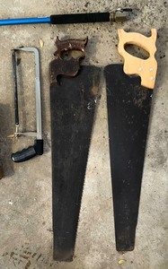 lot 120 image: Garage Tool Grouping