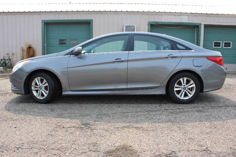 lot 11Q image: 2014 Hyundai Sonata GLS - 2 OWNERS