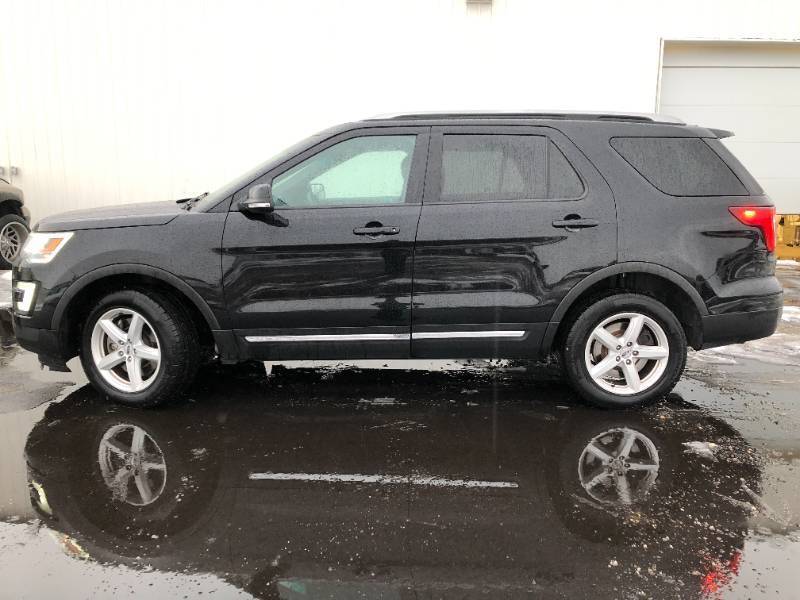 lot 2H image: 2016 Ford Explorer XLT - AWD - 1 OWNER - 99,234 MILES