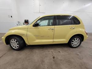 lot 8F image: 2007 Chrysler PT Cruiser Limited