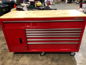 Husky 61 in. W x 22.1 in D Standard Duty 7-Drawer 1-Door Mobile Workbench Tool Chest with Solid Wood Top in Gloss Red, Customer return, Review all pictures