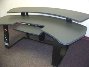 lot 3 image: Winsted Editing Desk with Keyboard Tray