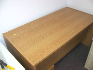 lot 30 image: Wood OfficeShop Desk