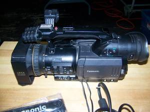 lot 45 image: Panasonic 3CCD MiniDV Camera with Remote Control and  AC Adapter  Charger