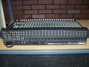 lot 52 image: Mackie SR Series 24-4-2 4-Bus Mixing Console