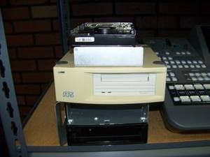 lot 84 image: Various Audio Video Components