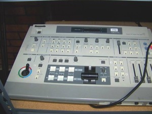 lot 86 image: Various Audio Video Components