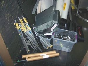 lot 115 image: Various Lighting Items