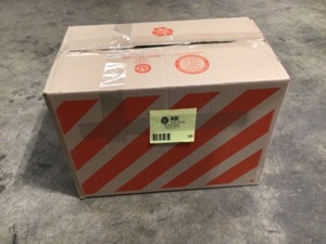 Mix Lot of assorted Milwaukee Drills Power drills, Review all pictures, Customer returns