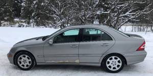 lot 4 image: 2006 Mercedes-Benz C280 AWD