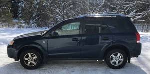 lot 3 image: 2007 Saturn Vue