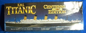 lot 55 image: RMS Titanic Model Kit