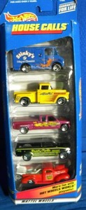 lot 87 image: Hot Wheels House Calls Set