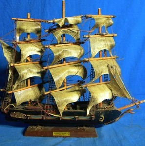 lot 95 image: Fragata Espanola 1780 Replica Ship
