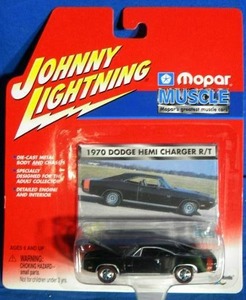 lot 129 image: Johnny Lightning 1970 Dodge Hemi Charger RT