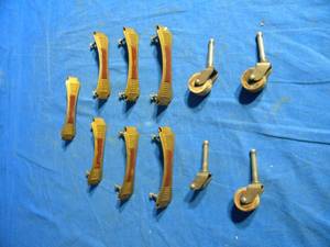 lot 137 image: Metal Handles and Wheels