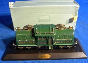 lot 157 image: Avon Lionel Locomotive Collection No 381E with Wood Display