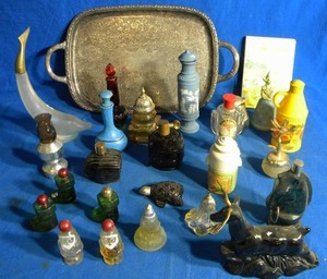 lot 162 image: Tray and Miscellaneous 24 Perfume Bottles