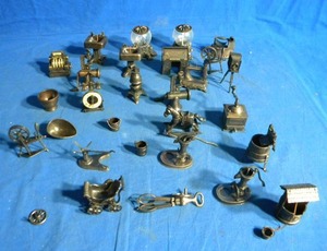 lot 179 image: Miscellaneous Metal Figures