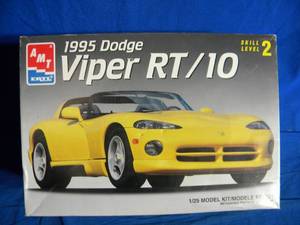 lot 283 image: 1995 Dodge Viper RT10 Die Cast