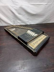lot 9 image: Autoharp By Oscar Schmidt