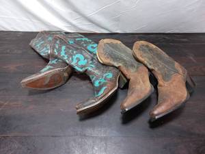 lot 41 image: Cowboy Boots