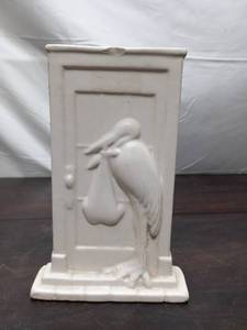 lot 102 image: Royal Haeger Vase