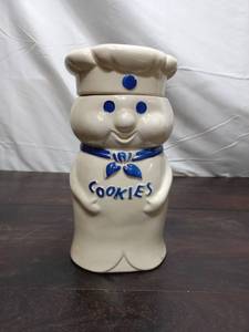 lot 110 image: Pillsbury Cookie Jar