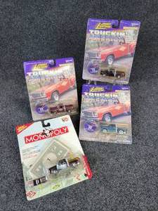 lot 18 image: Lot of (4) Johnny Lightning Die Cast 1978 Dodge Lil Red Express Pickup Collectibles