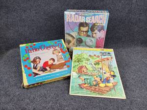 lot 58 image: Lot of Vintage Games - Hi-Ho Cherry-O from 1960, Electronic Radar Search Game from 1969, and Whitman Disneyland Frame Tray Puzzle No. 4420 - Frontier Land