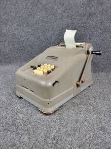 lot 74 image: Vintage Remington Rand Adding Machine