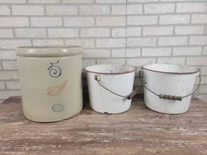 lot 79 image: 5 Gallon Redwing Crock and (2) enamel Buckets - NO SHIPPING