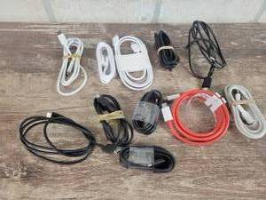 lot 101 image: (11) C-Type to C-Type Cell Phone Cables