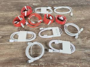 lot 113 image: (12) C-Type to C-Type Cell Phone Cables