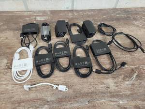 lot 118 image: (13) C-Type to C-Type Cell Phone Cables